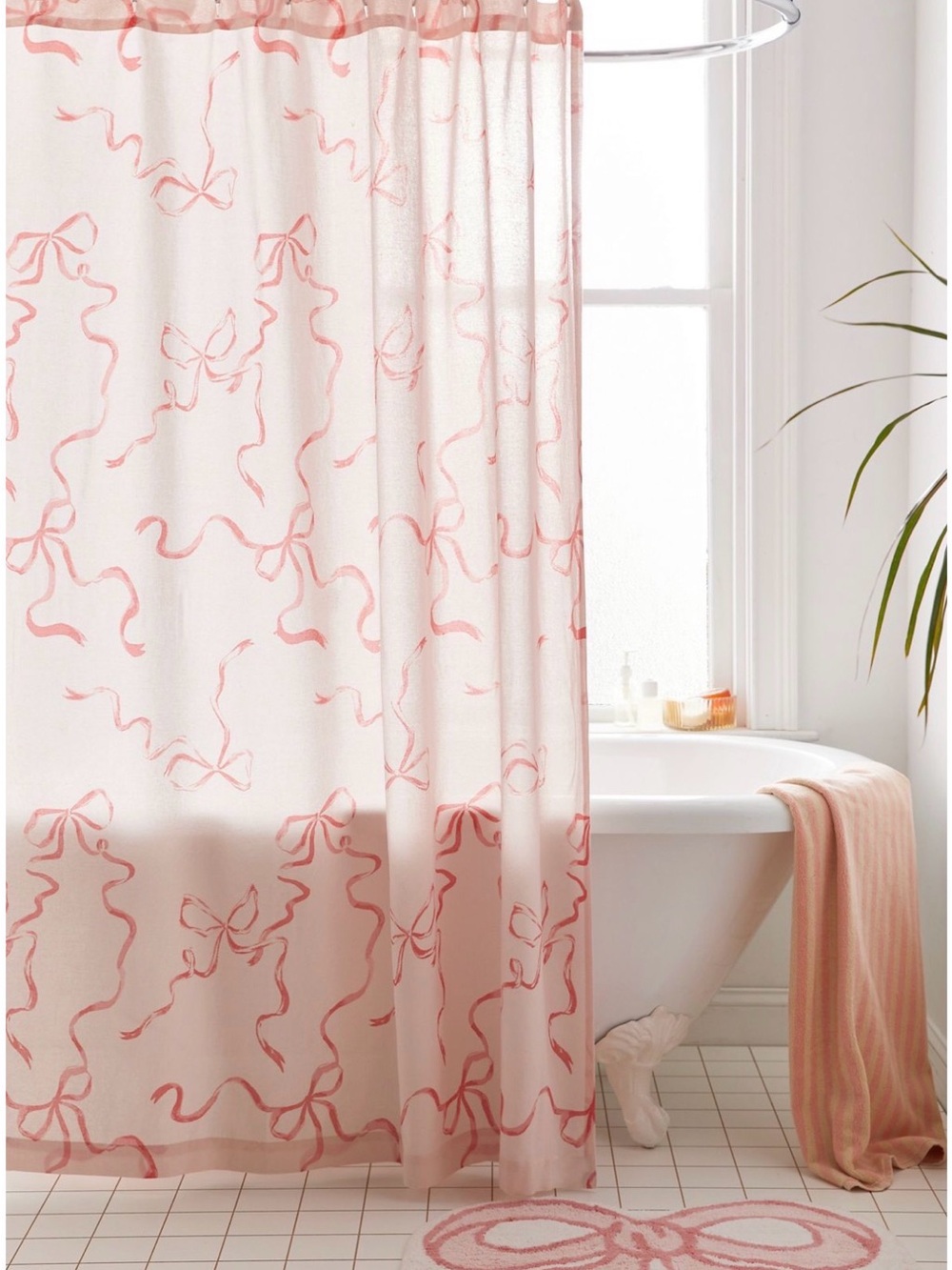NWOT Urban Outfitters Printed Red Bows Shower Curtain